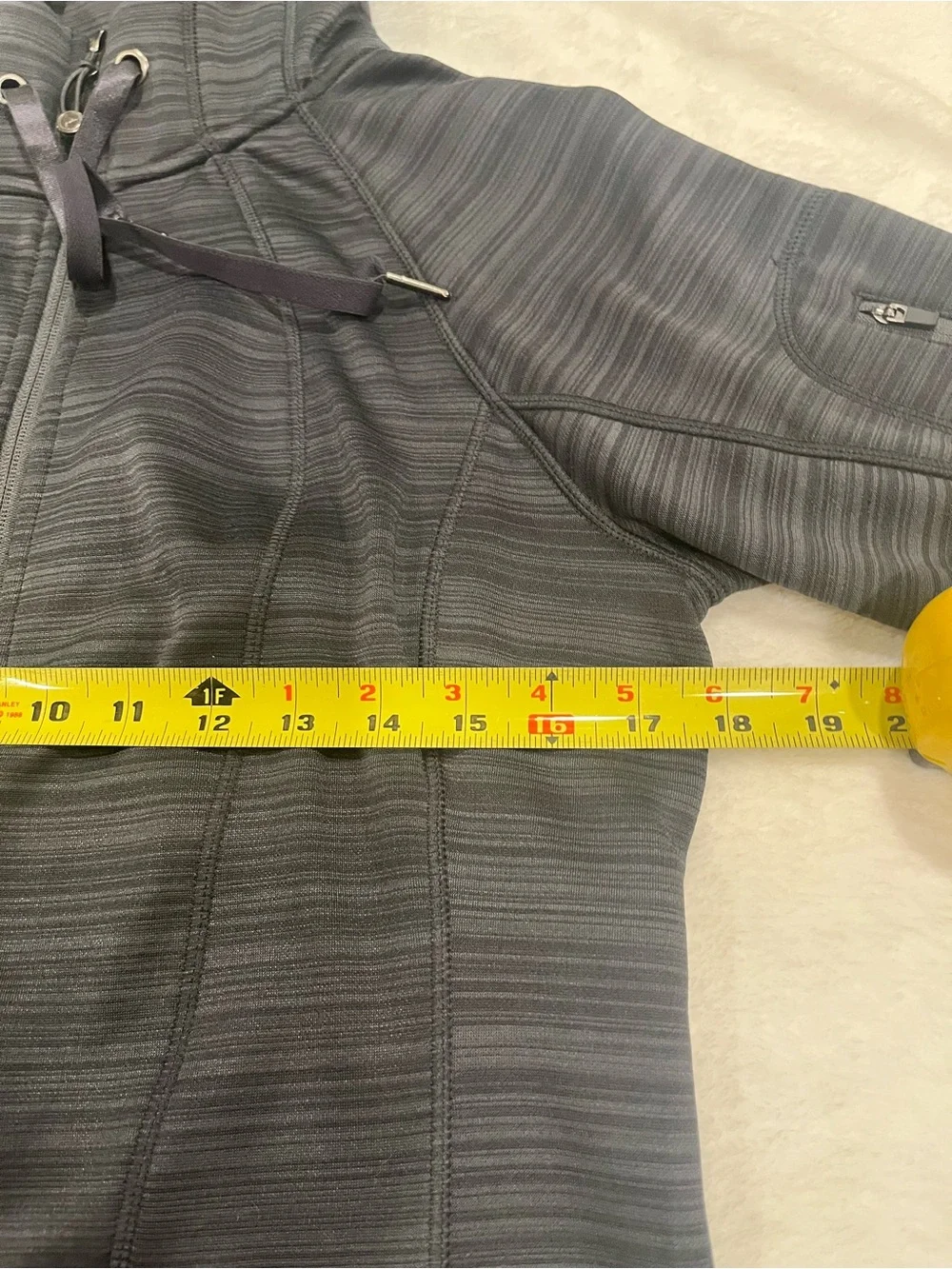 90 Degree by Reflex | Full Zip Hoodie - Large - Picture 7 of 9